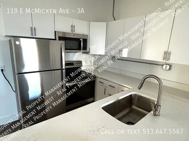 Photo - 119 E McMicken Ave Unidad 3A