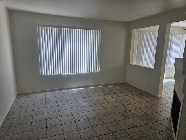 Photo - 577 Whitesage Rd