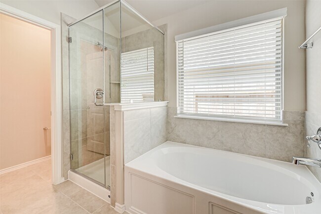 Photo - 32037 Trails End Rd