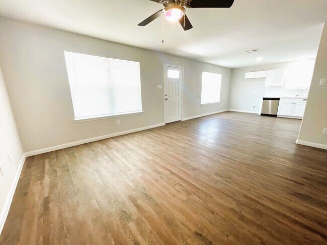 Photo - 340 Rd 5105