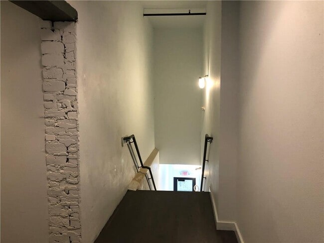 Photo - 102 E 2nd St Unit 205