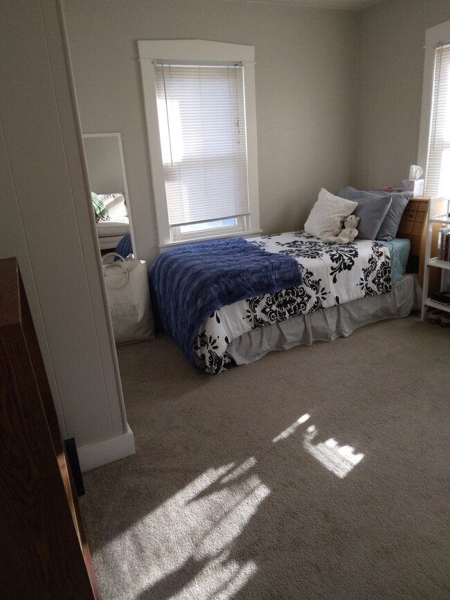 Foto principal - 35 Manor Ave Unidad D