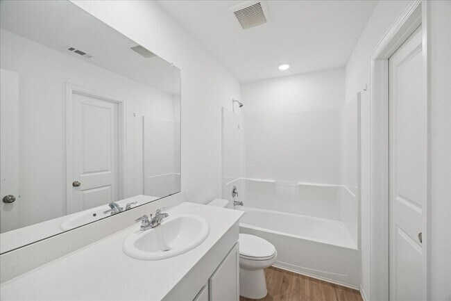 Photo - 20949 Zuccala Dr