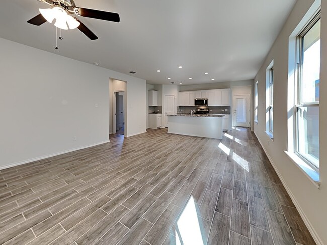 Photo - 1650 Briar Hunt Dr