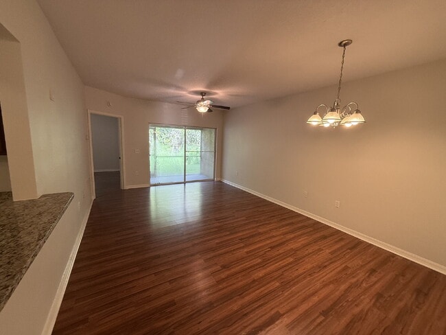 FIRST-FLOOR 3 BEDROOM CONDO IN VILLAGES OF BLOOMINGDALE!
