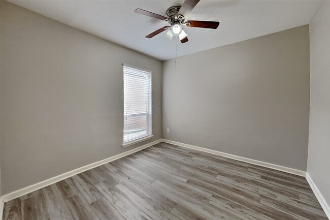 Photo - 1070 Red Rock Canyon Dr