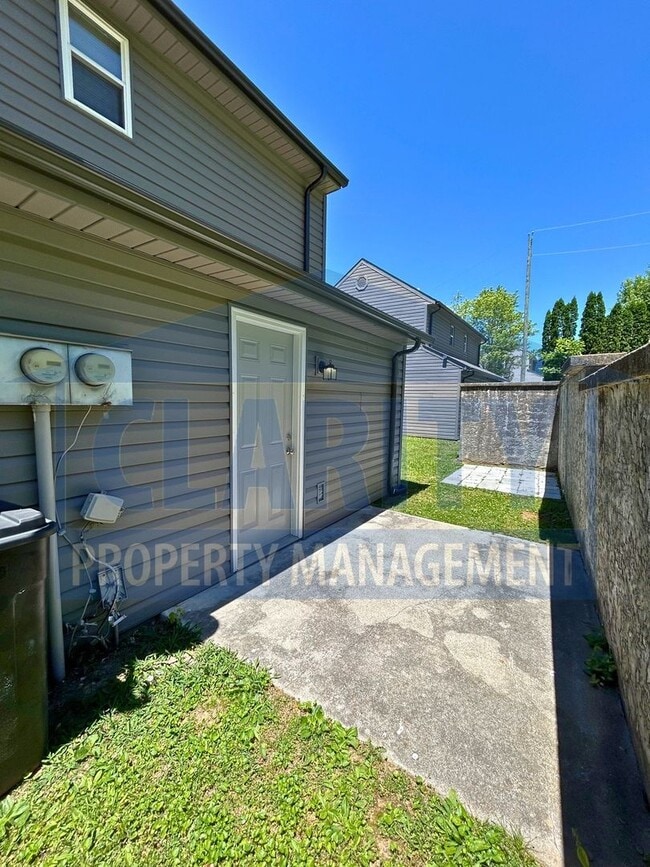 Photo - Two bedroom townhome w/ cathedral ceilings!