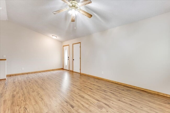 Photo - 123 N Florence St