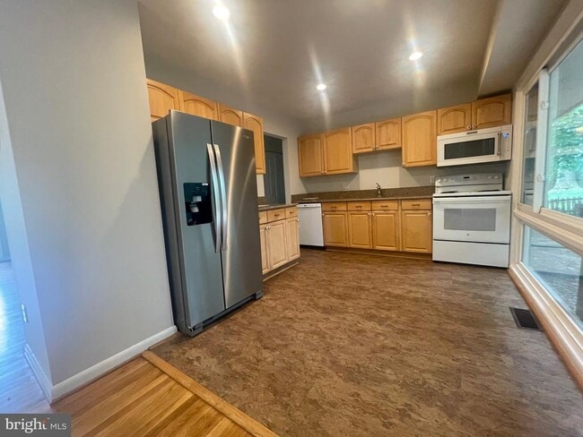 Photo - 4304 San Carlos Dr