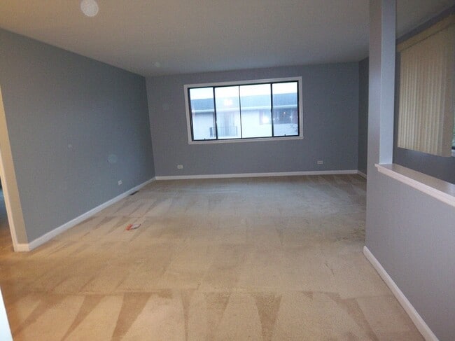 Photo - 34 N Salem Dr Unit 0