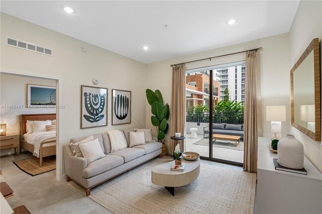 Building Photo - 16395 Biscayne Blvd Unit 1110 Rental