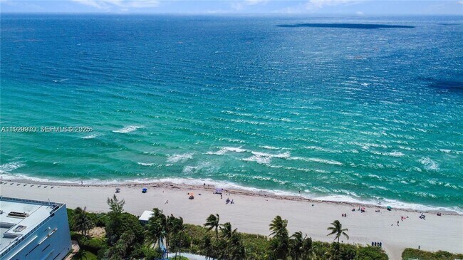 Photo - 1865 S Ocean Dr Unidad 7B