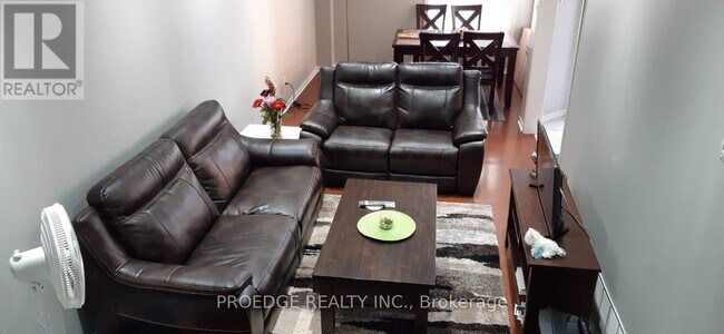 Photo - 75 Monaco Ct