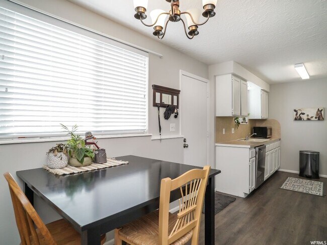 Photo - 85 S 1450 W Unit 1