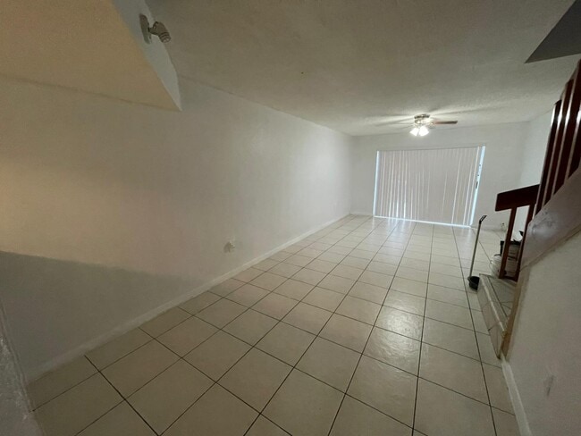 Building Photo - 230 W 68th St Unit 210 Rental