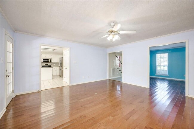 Photo - 3892 Beaver Brook Dr