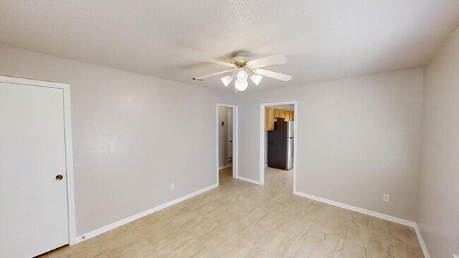 Photo - 704 N 7th St Unit Apt. B