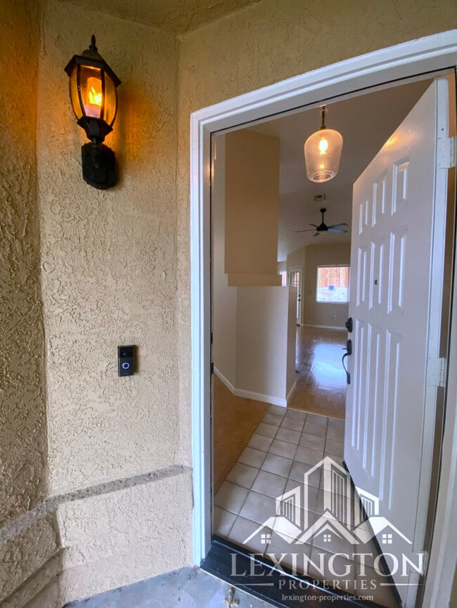 Photo - Lovely Updated, 3BD/2BA Home Available in Rocklin, off Stanford Ranch Rd. near Breen Park!