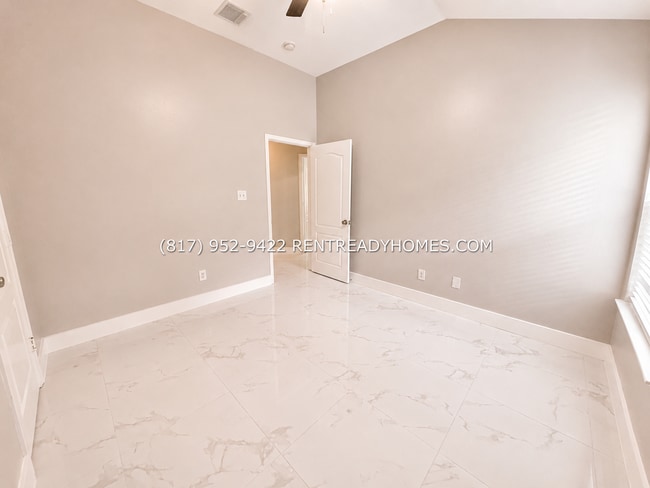 Photo - 21915 Reddingwood Ct