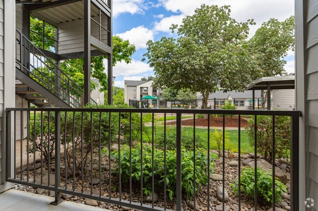 Patio - Stadium Park