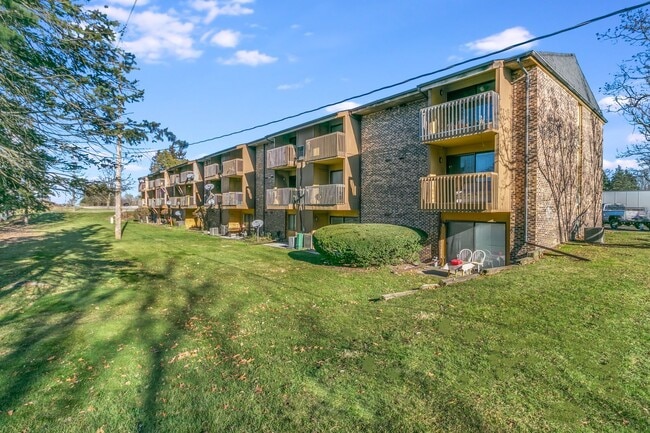 Photo - Southtree Apartments (Southtree LLC)