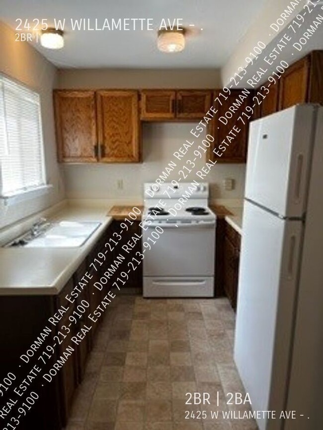 Photo - 2425 W Willamette Ave Unit .