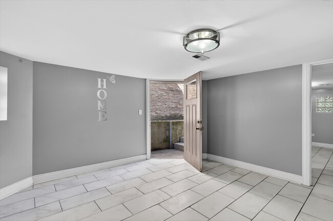 Photo - 3651 W Wabansia Ave Unit G