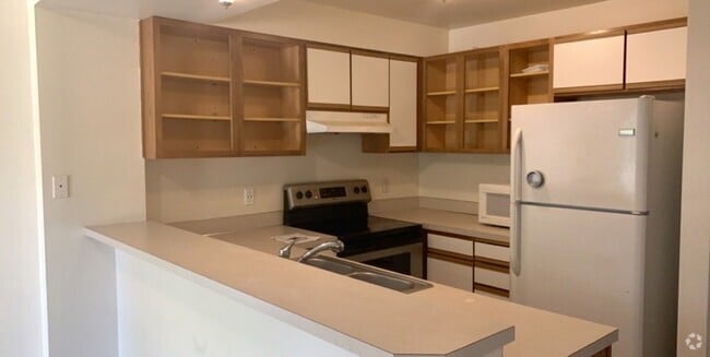 Building Photo - 2302 Happy Ct Rental
