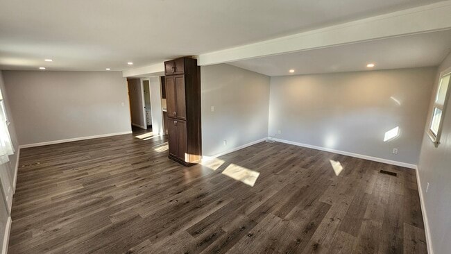 Living Room area - 26592 Military Rd Unit 26598