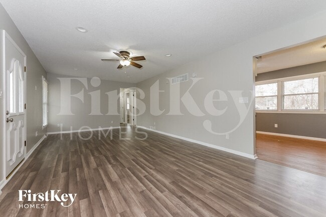 Photo - 716 SW Williams St