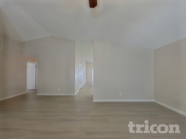 Photo - 158 Hunters Mill Ln