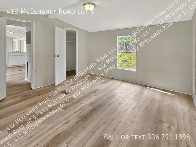 Photo - 412 McElhaney Rd