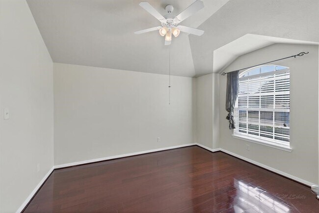 Photo - 19454 Plantation Cove Ln