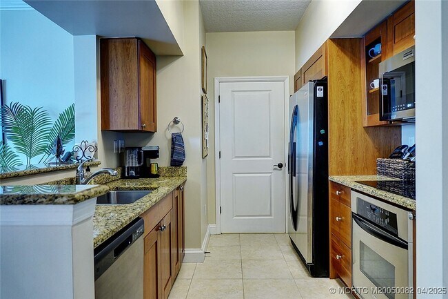 Photo - 975 NW Flagler Ave Unit 306