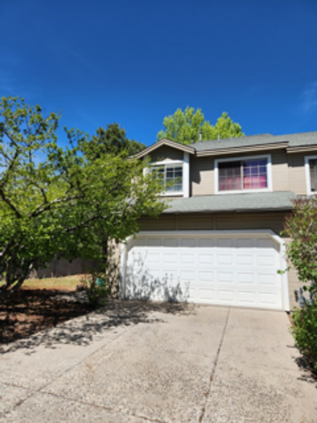 Photo - Coming in August! Furnished Boulder Pointe Townhome