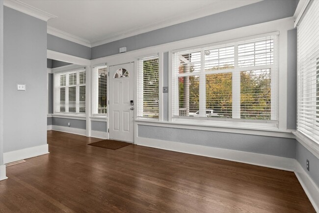 Photo - 8633 Wabash Ave S