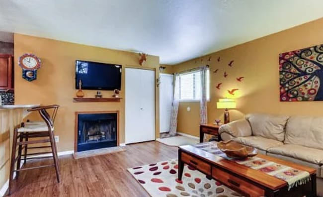 Photo - Beautiful 2 Bed 2 Bath in the heart of Bou... Unit 101