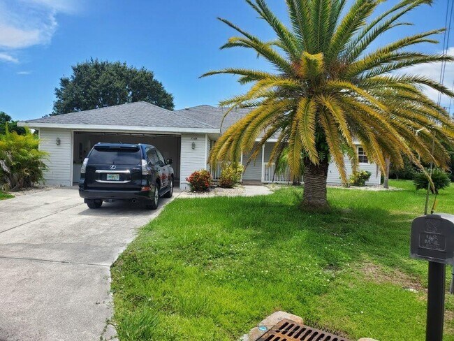 Photo - 7105 N Blue Sage