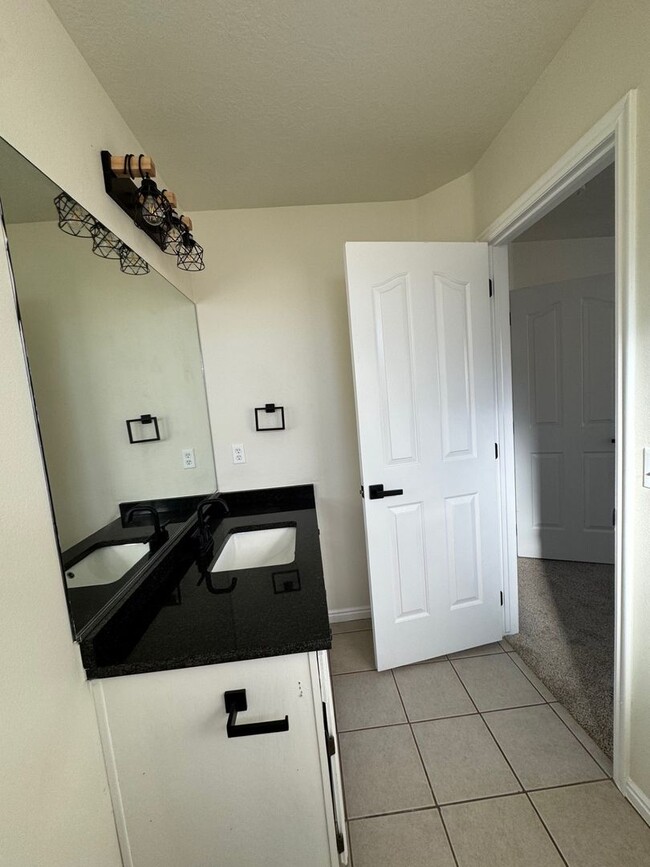 Photo - Ranch Rambler in Enoch