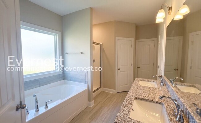 Photo - 5 Bed, 2.5 Bath Home with Garage / Coming Soon!