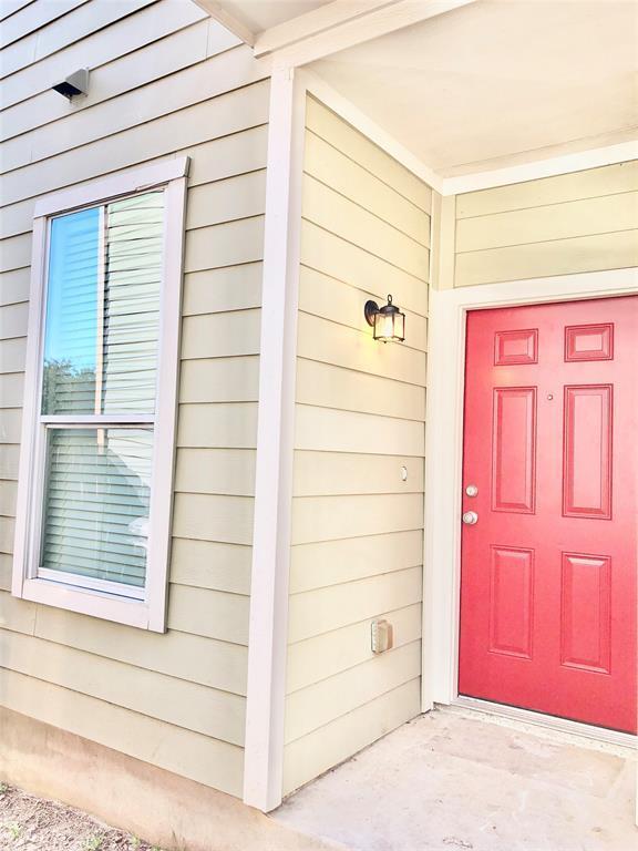 Photo - 2419 Allred Dr