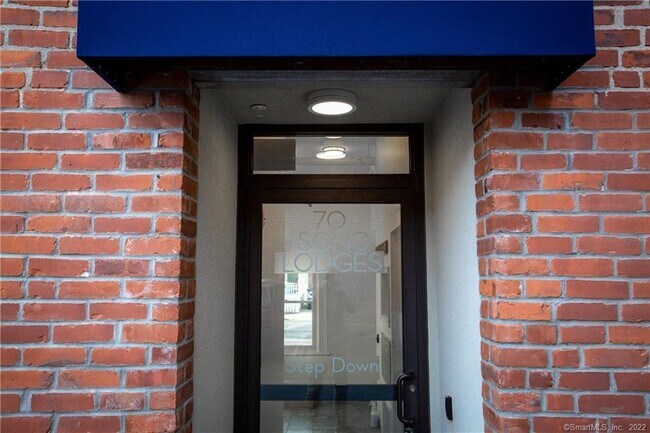 Photo - 70 S Main St