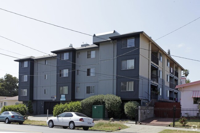 High Street Apartments