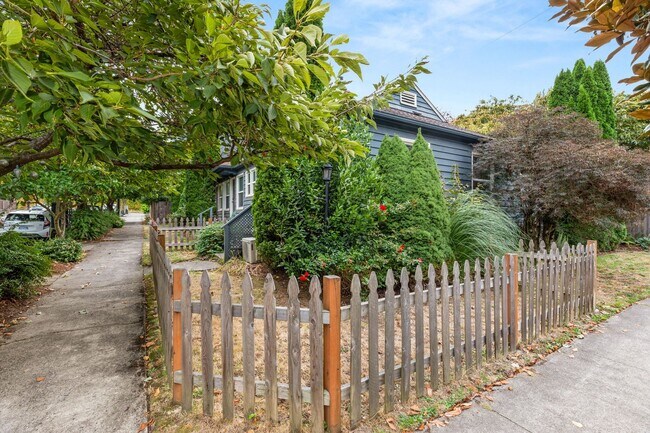 Photo - 1238 N Wygant St Unidad 1238 N Wygant St.