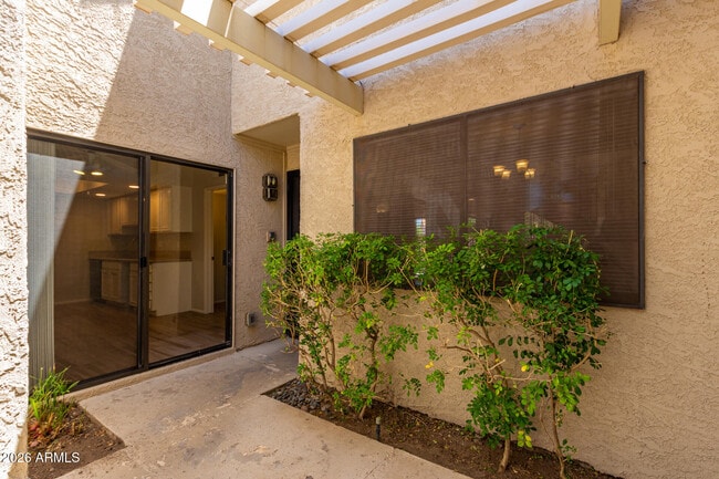 Photo - 5100 N Miller Rd