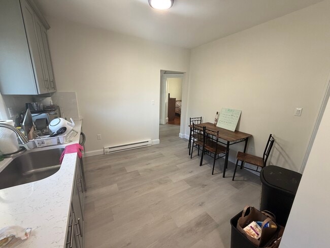 Photo - 100 W Adams St Unit R