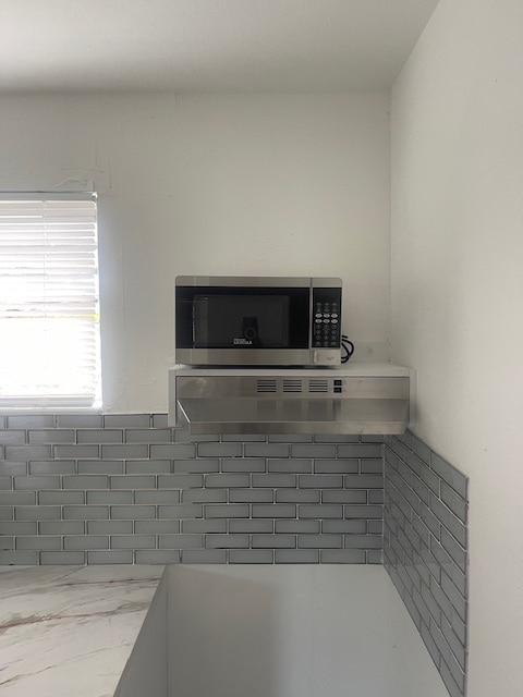 Photo - 5934 Buchanan St Unidad 2