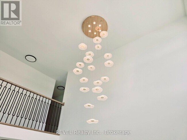 Photo - 5 Samuel Ave