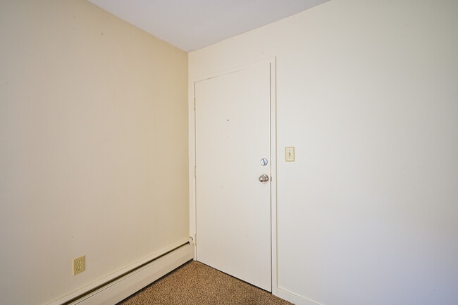 701 S 4th St Unit 1