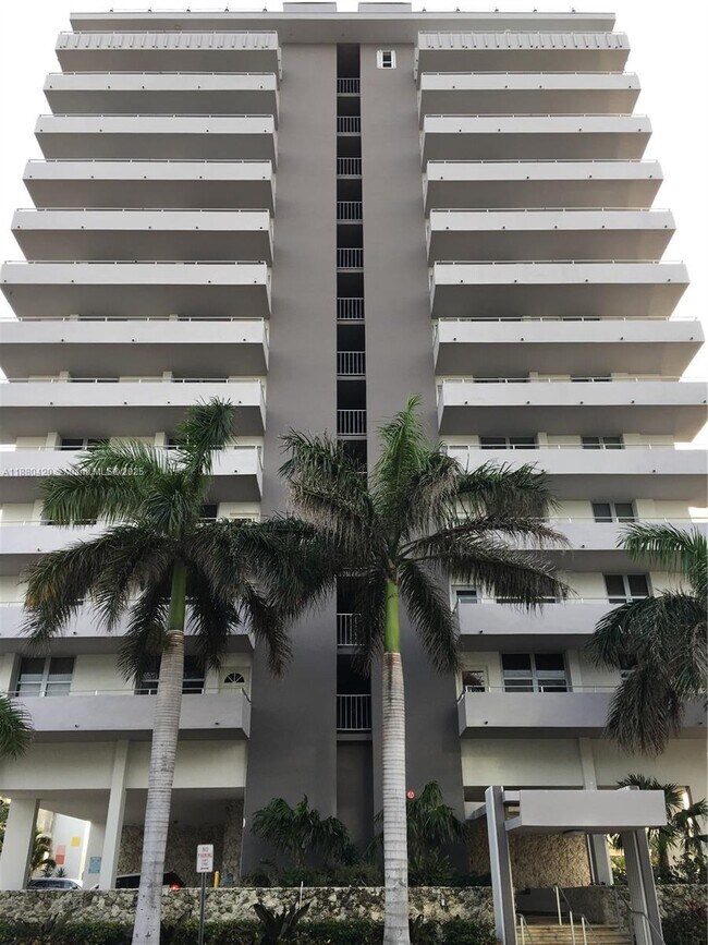 Photo - 9225 Collins Ave Unit 1407